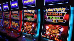 Big Gold Live Casino Myanmar ကစားသမားများ Live Baccarat Roulette Real Dealer နှင့် ကစားနေသောမြင်ကွင်း